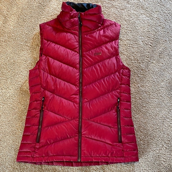 CIRQ Goose Down Feather 700 Fill Quilted Puffer Vest Red Medium - Picture 1 of 13